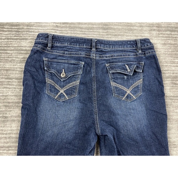 Cato‎ Shorts Womens 16W Blue Bermuda Dark Wash Cuffed Denim Cotton Blend - Picture 8 of 14